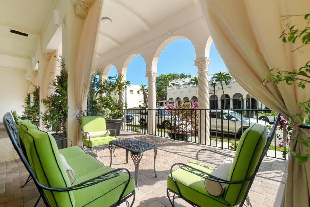 King Bed Mermaid Suite - Heart Of Palm Beach, Free Parking Included エクステリア 写真